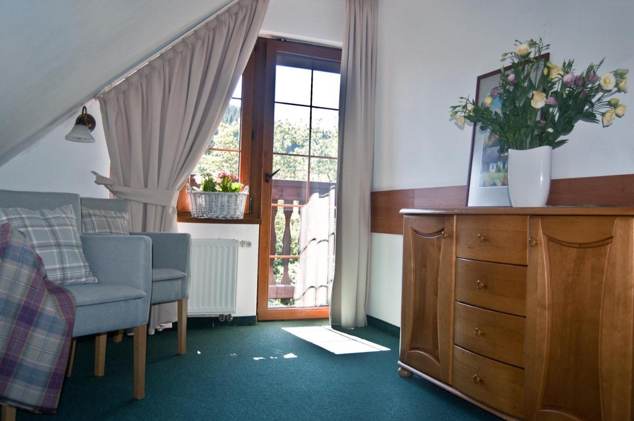 Hotel Gorski Czarna Gora สโตรเนีย ชล็องสเกีย ภายนอก รูปภาพ